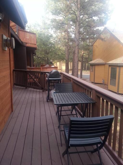 Cozy Flagstaff Home In Cool Pines - Country Club Esterno foto